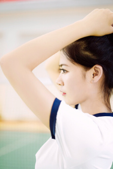 西川里音
